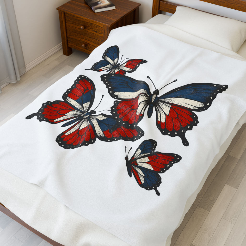 Copy of Patriotic Butterfly Plush Blanket - Cozy Throw for Home, Gift for Independence Day, USA, Canada, France, Snuggle Accent